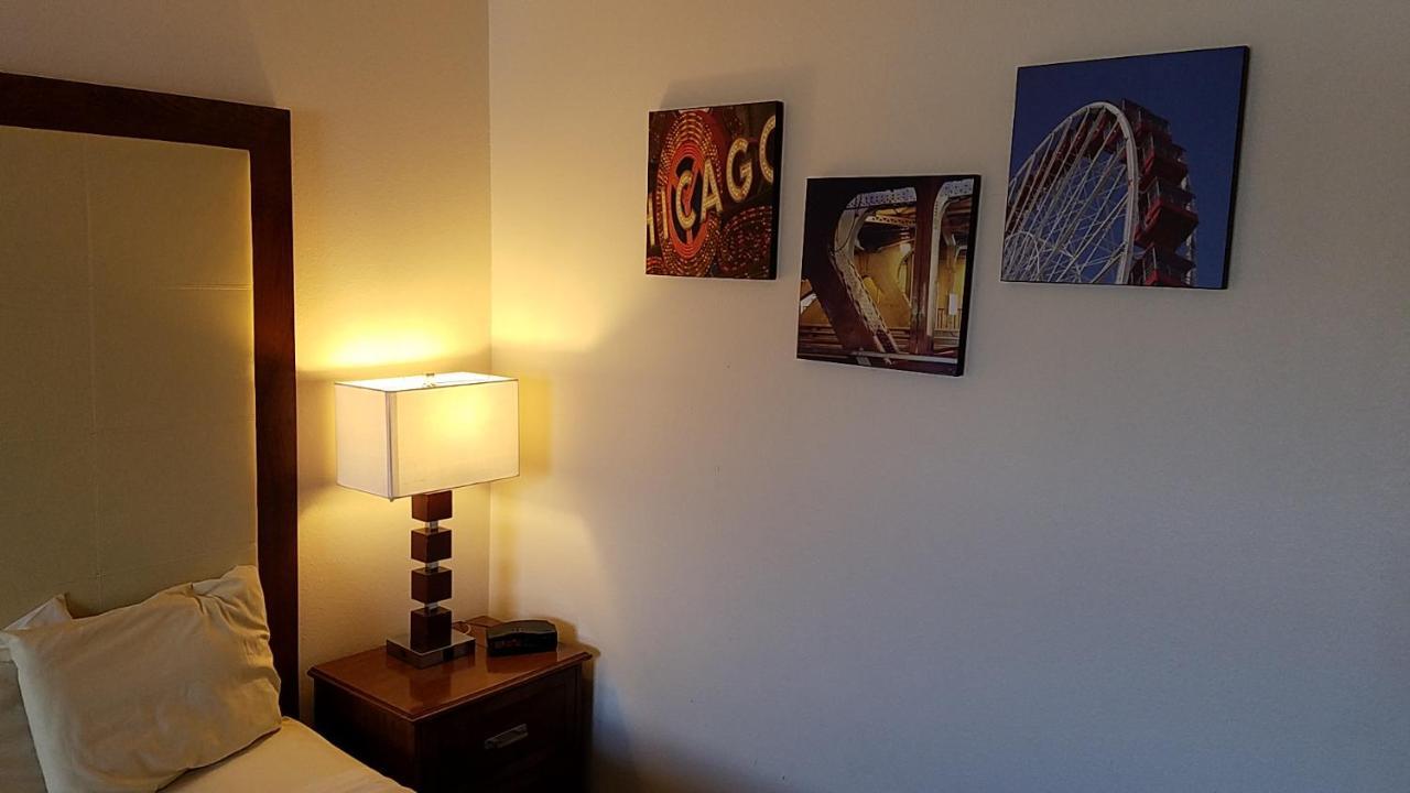 Americas Best Value Inn Zumbrota Bagian luar foto